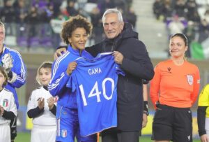 Sara Gama dice addio all’Azzurro, la 140a e ultima presenza nel match contro l’Irlanda